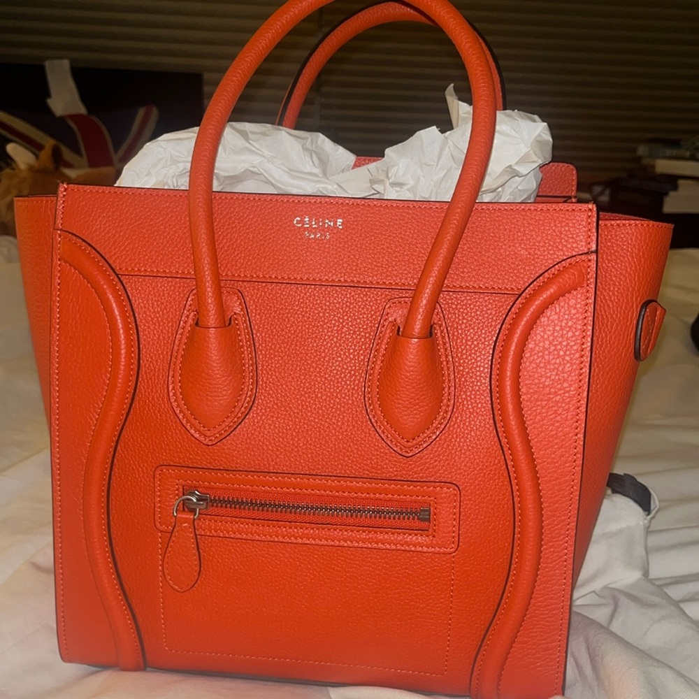 Celine 
Luggage Tote Large